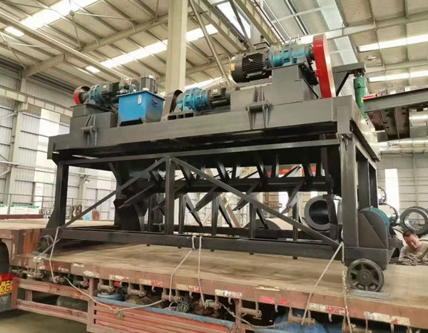 4米槽式翻拋機發往山東荷澤